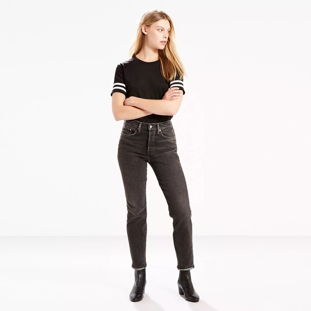 LEVI’S WEDGIE FIT WOMEN'S JEANS SIZE 23